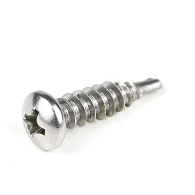 Bonne source de matériaux Phillips Drive M4.6x19mm écrous auto-collants en acier inoxydable