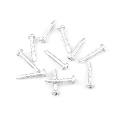 Installation Oem Odm Pan Head Phillips Screw de forage pour les particules ST4.8x32