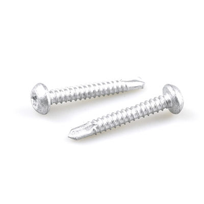 Fermeture de métope ST5.5 Ruspert Pan Head Screw de forage automatique pour panneau en acier métallique en bois