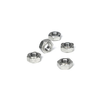 A2 Din929 Ss304 en acier inoxydable à écrous hexagonaux pour l'industrie automobile