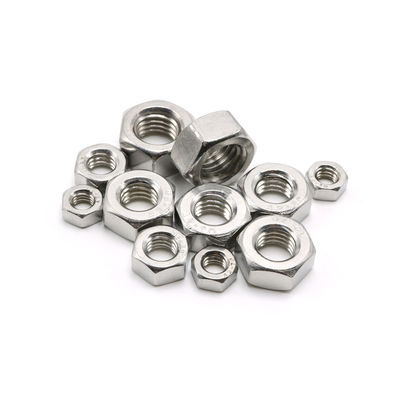 100% QC testé DIN934 Noix hexagonale A2 70 en acier inoxydable 304 Noix M2-M30 pour personnalisable