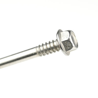 Finition Ruspert 5.5x140mm 410 SS Hexagon tête vis de forage pour l'isolation des toits