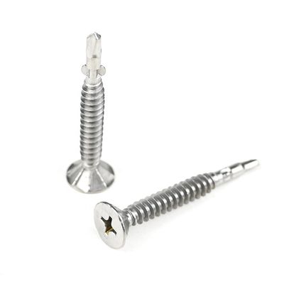 Écrous à tête plate en acier inoxydable Phillips à perçage automatique avec ailes pour l'installation