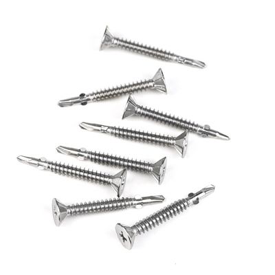Métrique DIN Standard Tek 5 Tête de treillis en acier au carbone Phillips avec des vis de forage personnalisées