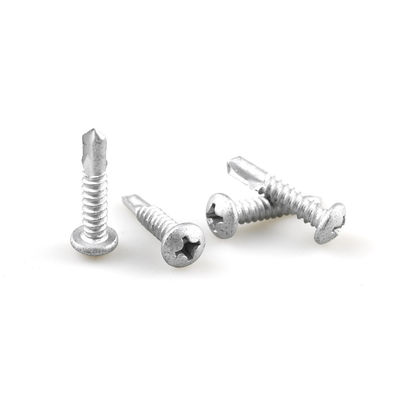 Scoupe de toiture en bimetallie en alliage de zinc recouverte de 5,5x25 Phillips Pan Head pour le support de coin du toit