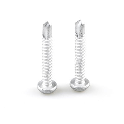 Type d'entraînement Torx Recess Haute cisaille 5.5x38 Torx vis en acier inoxydable pour la poutre en acier